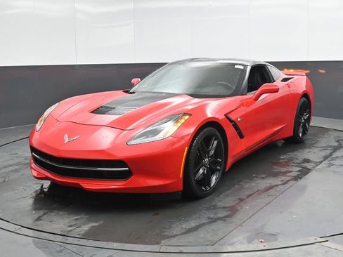 Used 2015 Chevrolet Corvette Stingray Coupe w/ 3LT Preferred Equipment Group RWD image 5