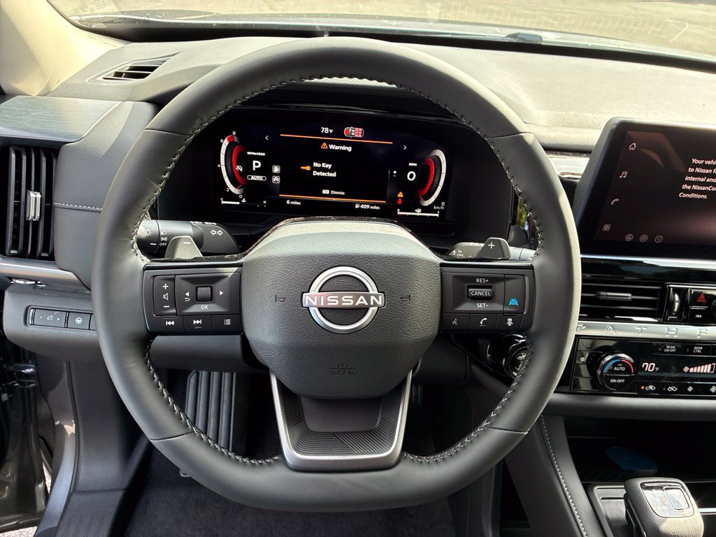 New 2026 Nissan Pathfinder SL AWD/4WD image 17