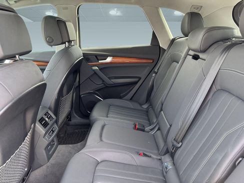 Certified 2023 Audi Q5 2.0T Premium w/ Convenience Package AWD/4WD image 22