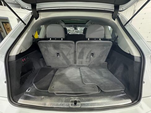 Used 2023 Audi Q7 2.0T Premium w/ Convenience Package image 41