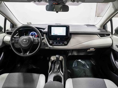 Certified 2026 Toyota Corolla LE w/ LE Premium Package FWD image 12