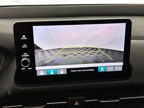 Used 2023 Honda HR-V EX-L image 12