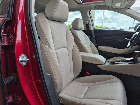 Used 2025 Honda Accord SE image 6