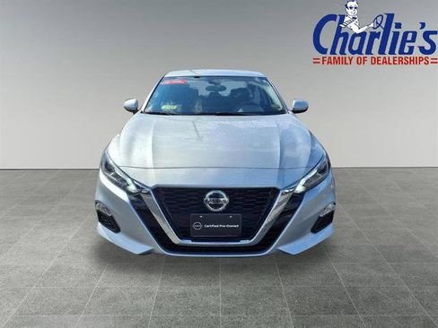 Certified 2021 Nissan Altima 2.5 SV image 2