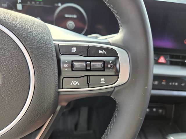 Used 2025 Kia Sportage SX FWD image 24