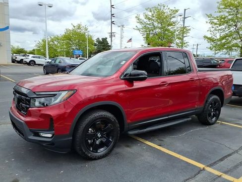 Certified 2024 Honda Ridgeline Black Edition image 1
