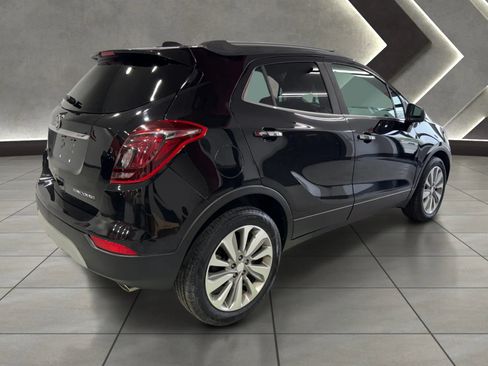 Used 2020 Buick Encore Preferred FWD image 3