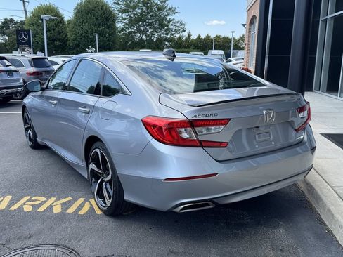 Used 2021 Honda Accord Sport image 5