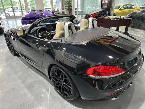 Used 2009 BMW Z4 sDrive35i RWD image 26