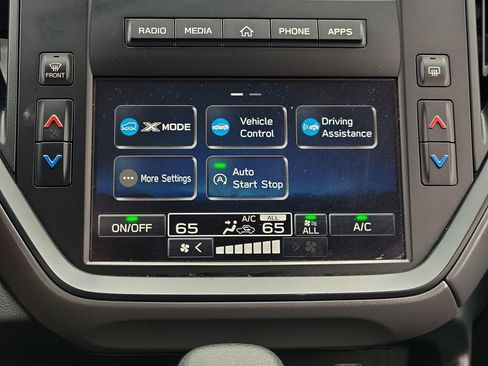 Used 2024 Subaru Crosstrek 2.0i AWD/4WD image 23