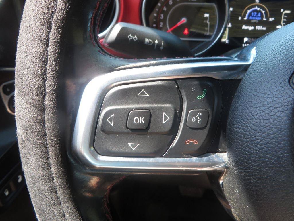 Used 2020 Jeep Gladiator Rubicon w/ Cold Weather Group AWD/4WD image 17