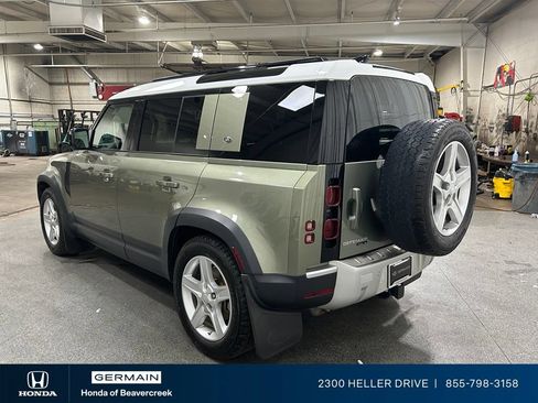 Used 2020 Land Rover Defender 110 SE AWD/4WD image 6