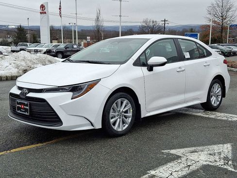 New 2026 Toyota Corolla LE image 10