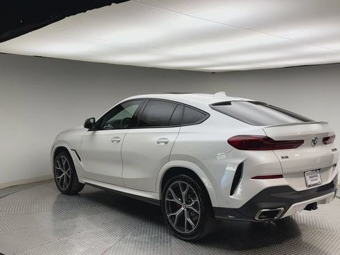 Used 2021 BMW X6 M50i w/ Executive Package AWD/4WD image 4