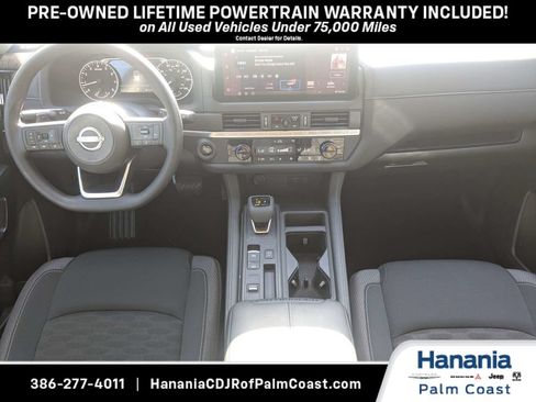 Used 2026 Nissan Pathfinder S FWD image 14