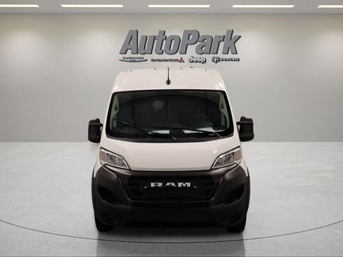 New 2025 RAM ProMaster 2500 FWD image 3