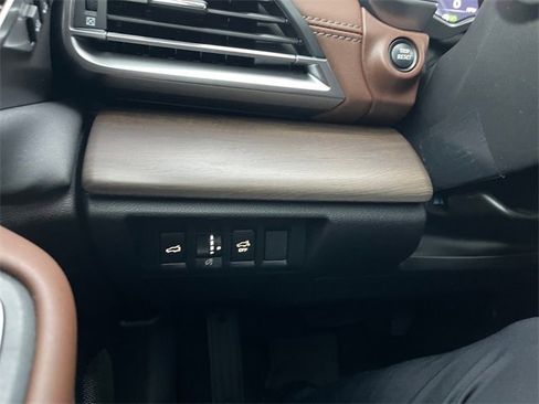 Used 2023 Subaru Outback Touring XT w/ Tech Package 2 image 21