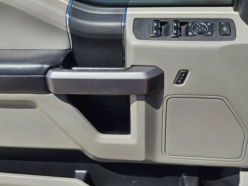 Used 2018 Ford F250 XLT w/ XLT Value Package AWD/4WD image 21