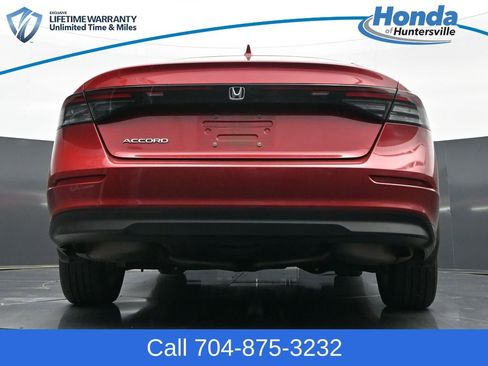 Used 2024 Honda Accord EX image 32