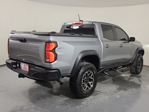 Used 2024 Chevrolet Colorado ZR2 w/ ZR2 Convenience Package III AWD/4WD image 7