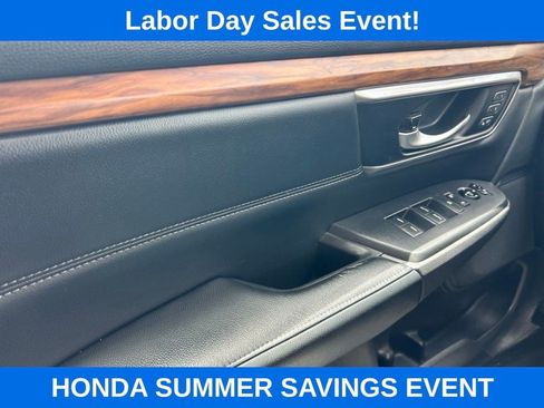 Used 2017 Honda CR-V Touring image 19