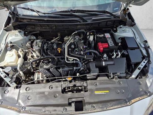 Used 2024 Nissan Altima 2.5 SR FWD image 25