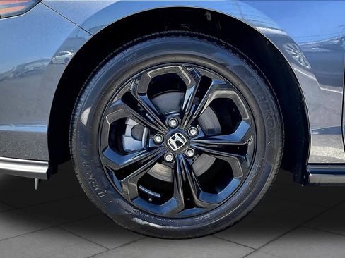 Used 2025 Honda Accord SE image 10