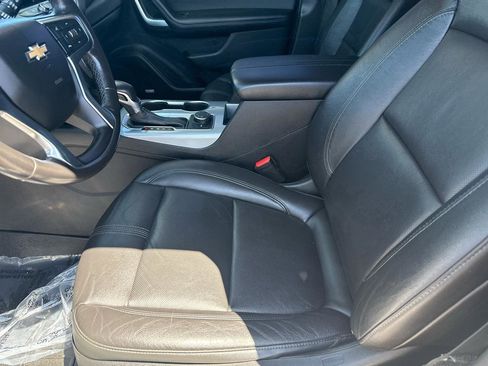 Used 2020 Chevrolet Blazer LT w/ Sound & Technology Package AWD/4WD image 12