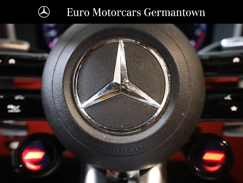 Certified 2022 Mercedes-Benz SL 55 AMG 4MATIC w/ Driver Assistance Package image 9