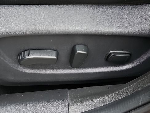 Certified 2019 Nissan Rogue SV AWD/4WD image 25