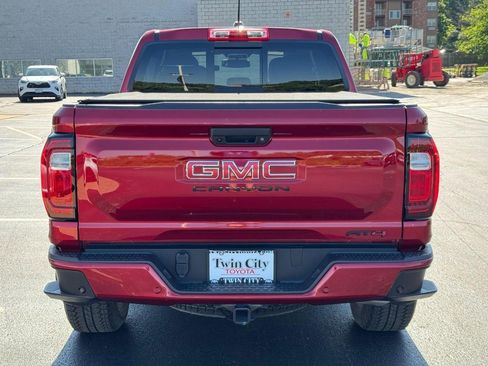 Used 2024 GMC Canyon AT4 w/ AT4 Premium Package AWD/4WD image 5