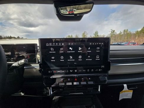 New 2026 GMC Hummer EV 4x4 Crew Cab image 11