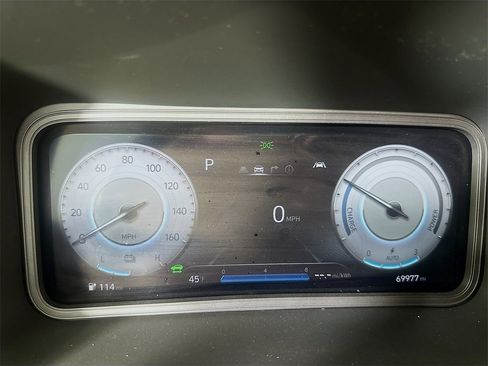 Used 2022 Hyundai Kona Limited image 14