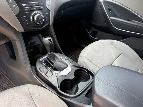 Used 2018 Hyundai Santa Fe Sport w/ 2.4L Value Package 02 FWD image 13
