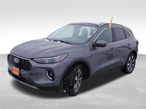 Certified 2023 Ford Escape Platinum image 15