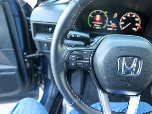 Used 2024 Honda CR-V Sport image 17