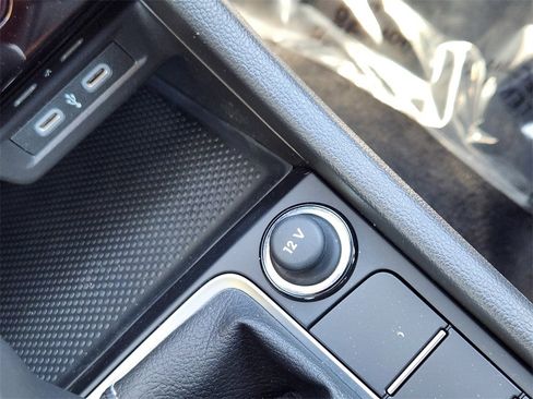 New 2025 Volkswagen Jetta S image 17