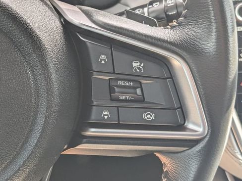 Used 2025 Subaru Outback Premium AWD/4WD image 25
