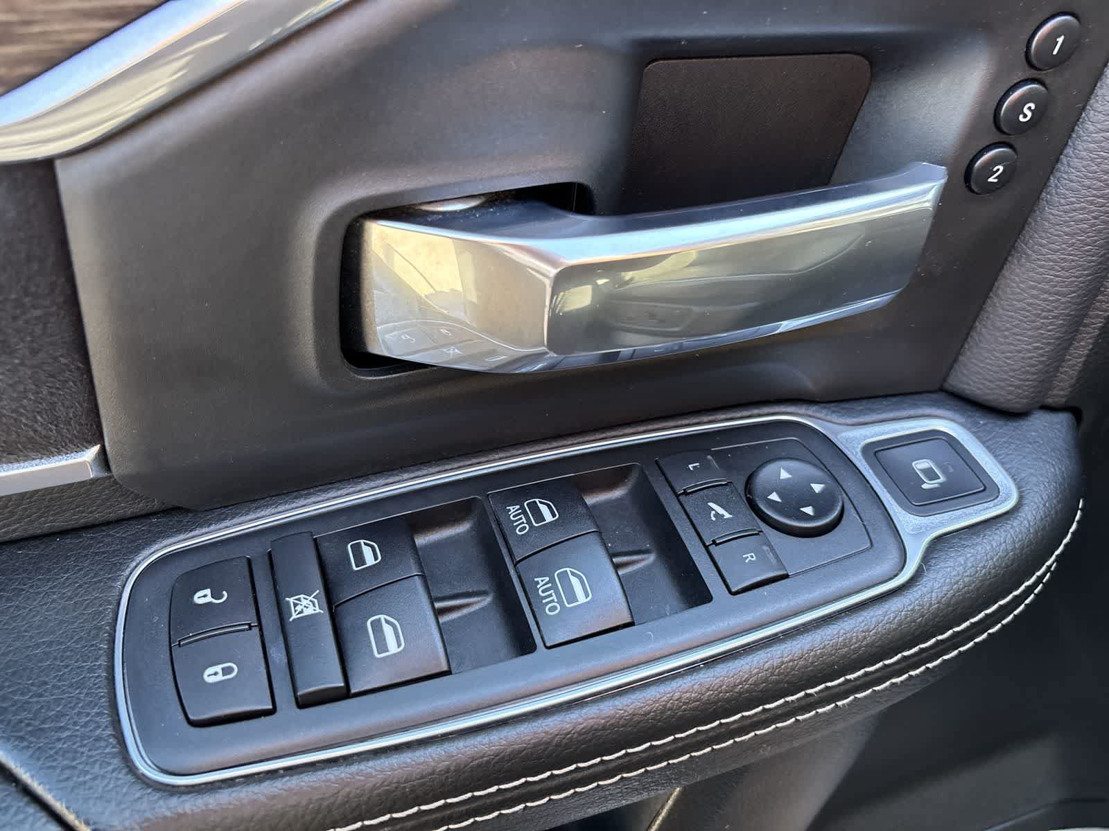 Used 2020 RAM 2500 Laramie AWD/4WD image 10