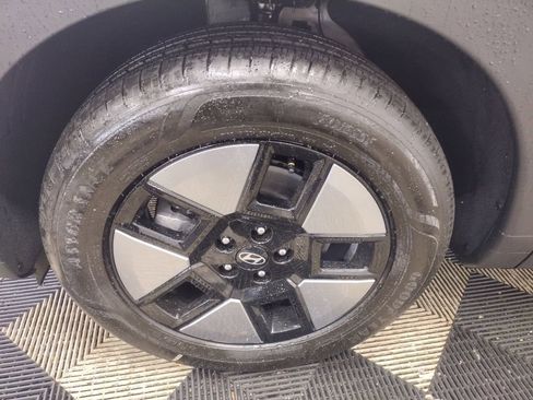 New 2026 Hyundai Santa Fe SE image 5