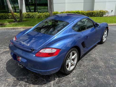 Used 2007 Porsche Cayman S RWD image 3