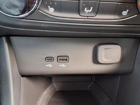 New 2026 Buick Encore GX Preferred w/ Comfort Package FWD image 8