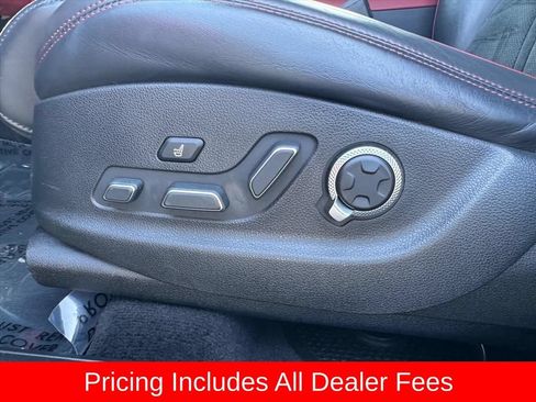 Used 2022 Genesis GV70 3.5T Sport w/ Sport Prestige Package AWD/4WD image 17