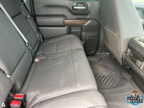 Used 2021 Chevrolet Silverado 1500 LT Trail Boss w/ LPO, Dark Essentials Package AWD/4WD image 14