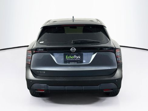 Used 2025 Nissan Kicks S FWD image 7