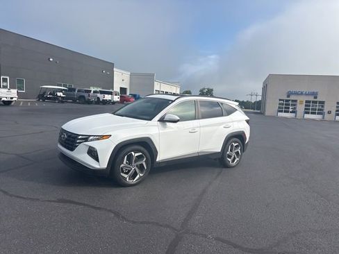 Used 2023 Hyundai Tucson SEL w/ Convenience Package FWD image 3