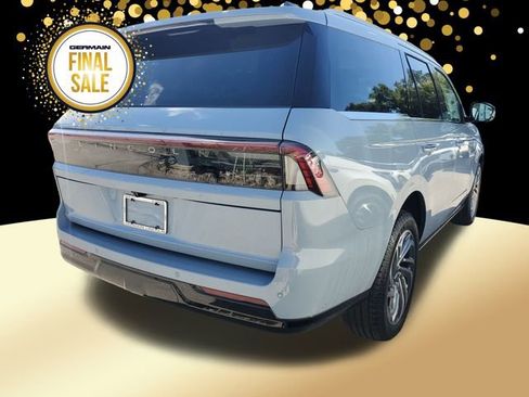 New 2025 Lincoln Navigator Reserve image 6