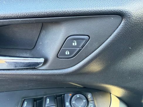 Used 2024 Chevrolet Trax RS w/ Driver Confidence Package FWD image 10