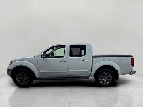 Used 2019 Nissan Frontier SL AWD/4WD image 8