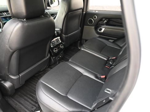 Used 2020 Land Rover Range Rover HSE image 20